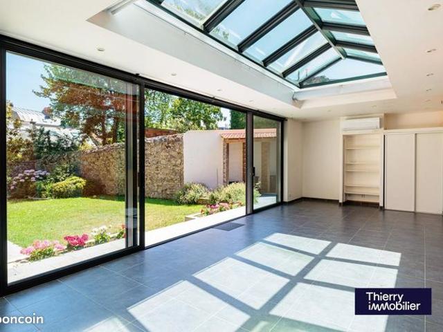 Maison 5 pièces 145 m²
