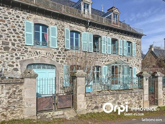 Maison 5 pièces 145 m²