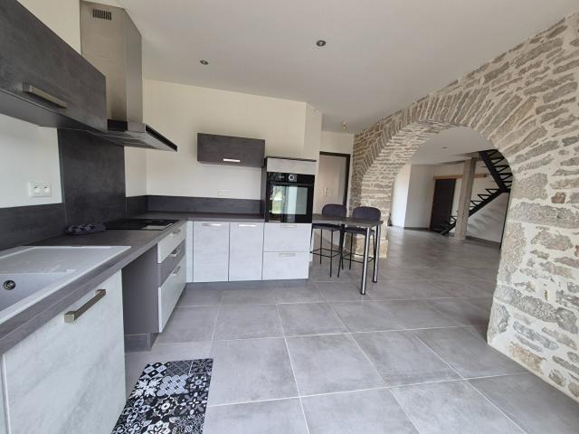 Maison 5 pièces 156 m²