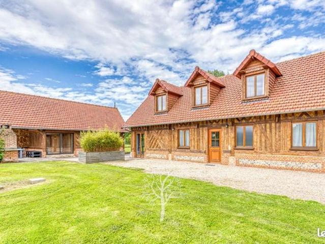 Maison 5 pièces 145 m²
