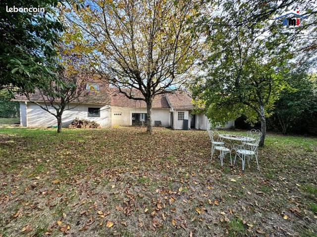 Maison 5 pièces 145 m²