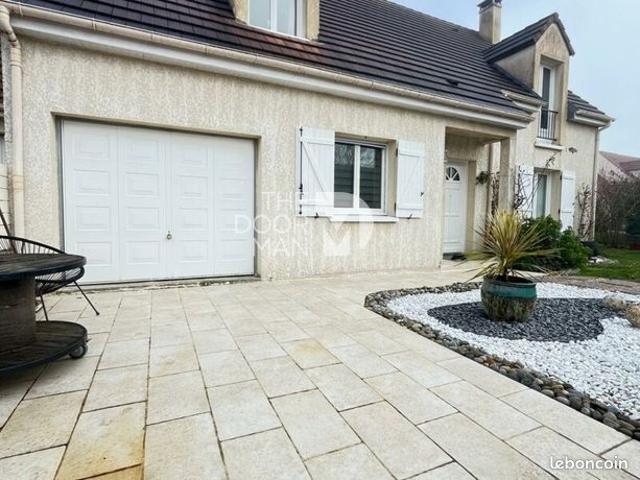 Maison 5 pièces 145 m²