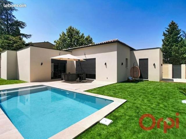Maison 5 pièces 145 m²