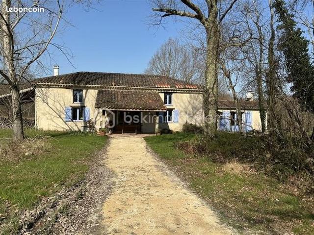 Maison 5 pièces 145 m²
