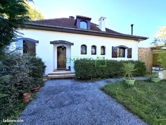 Maison 5 pièces 145 m²