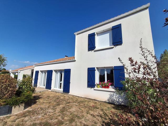 Maison 5 pièces 145 m²
