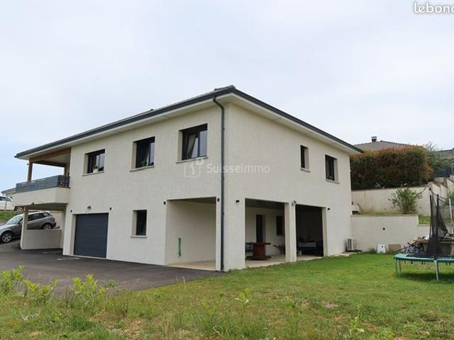 Maison 5 pièces 145 m²
