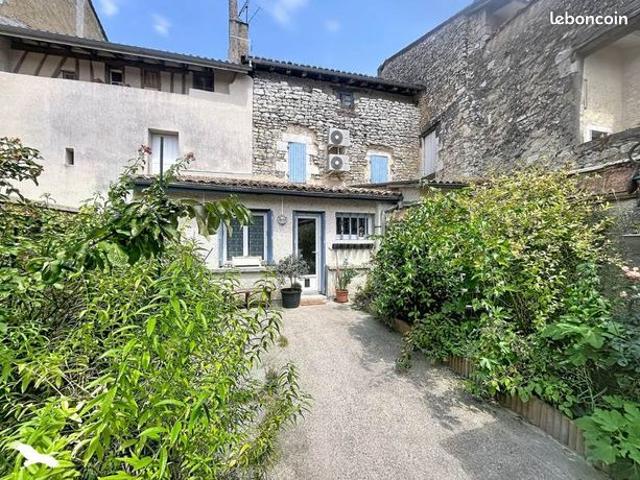Maison 5 pièces 145 m²