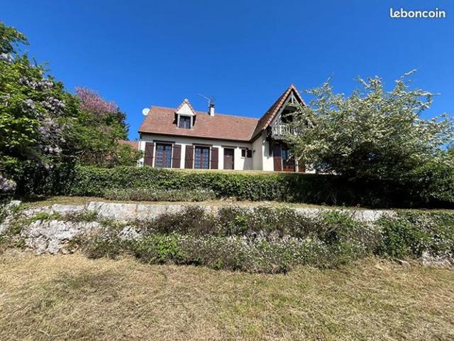 Maison 5 pièces 145 m²