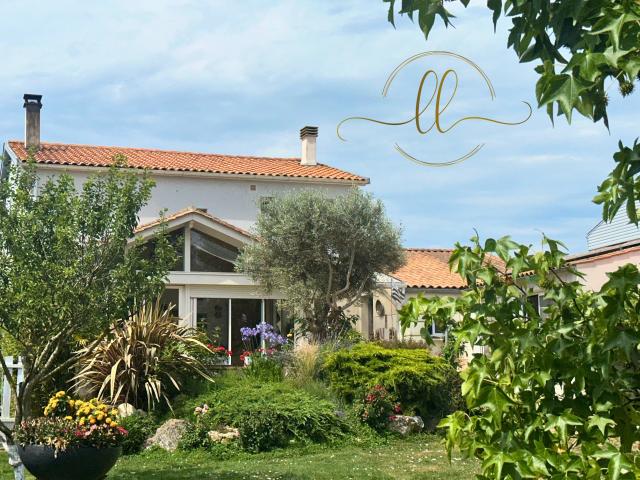 Maison 5 pièces 145 m²