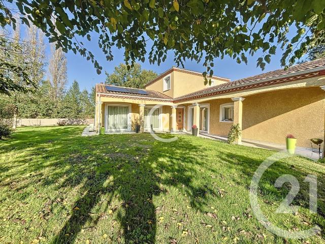 Maison 5 pièces 145 m²