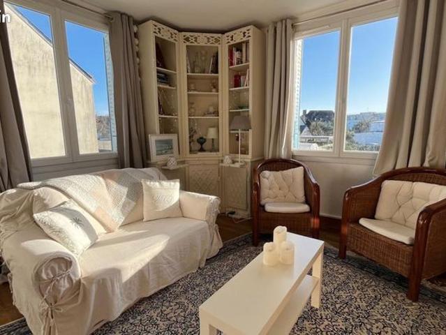 Maison 5 pièces 145 m²
