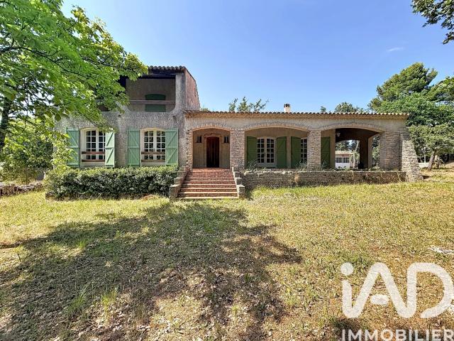 Maison 5 pièces 145 m²