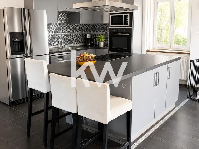 Maison 5 pièces 145 m²