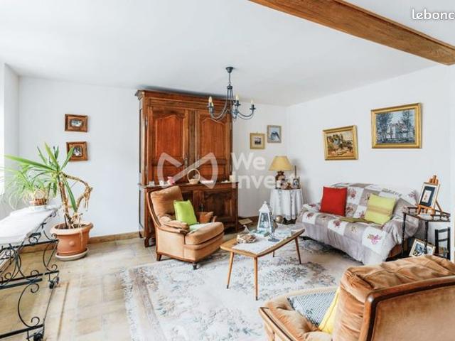 Maison 5 pièces 145 m²