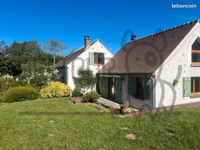 Maison 5 pièces 145 m²