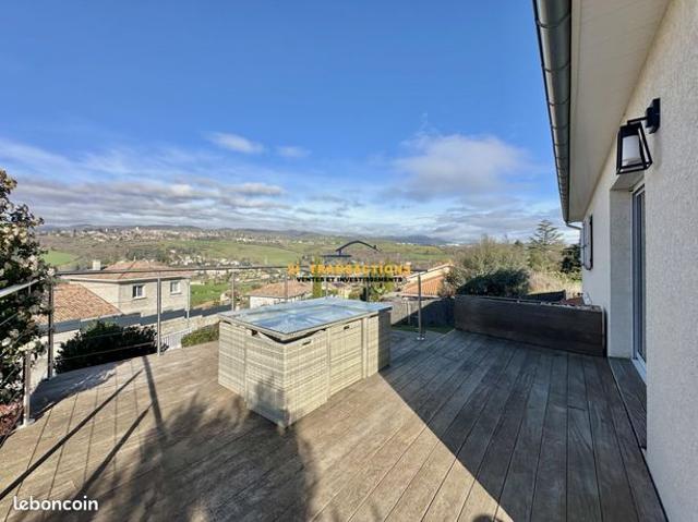Maison 5 pièces 145 m²