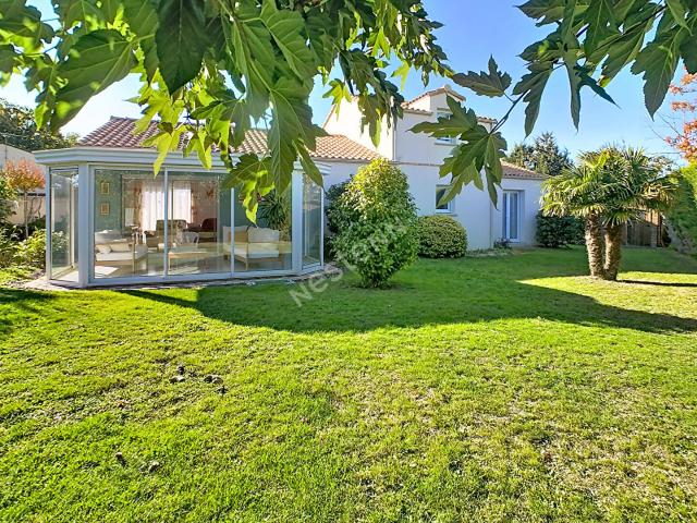 Maison 5 pièces 145 m²