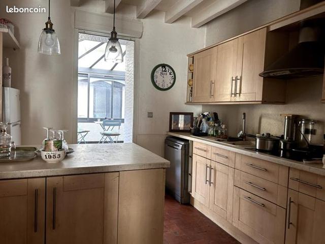 Maison 5 pièces 145 m²