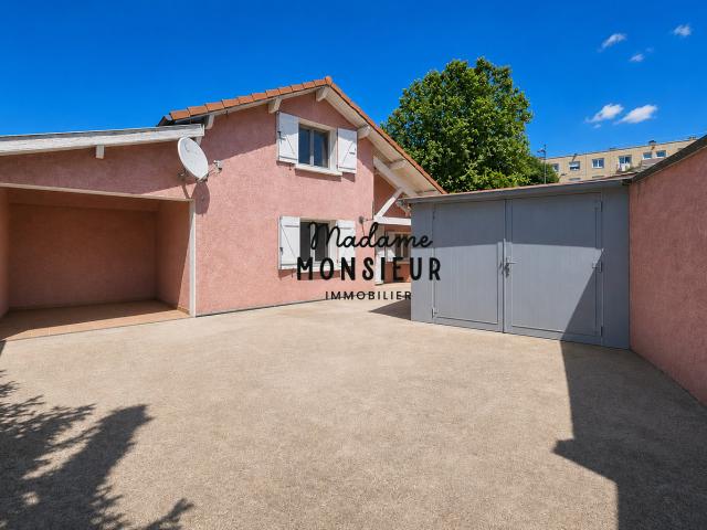 Maison 5 pièces 145 m²