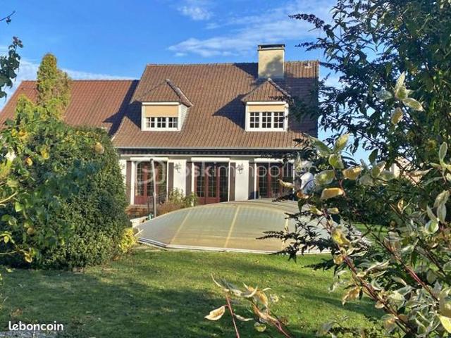 Maison 5 pièces 145 m²