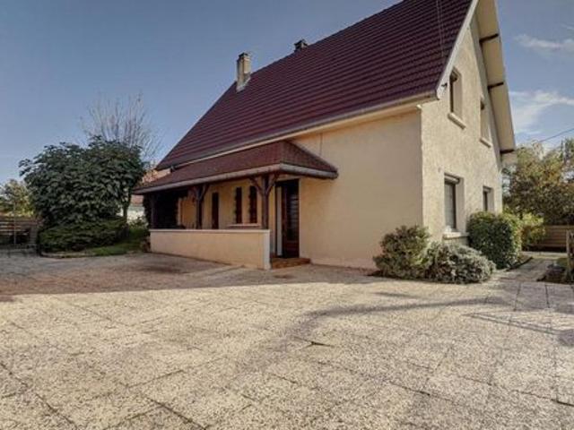 Maison 5 pièces 145 m²