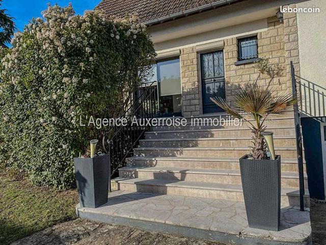 Maison 5 pièces 145 m²