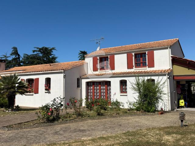 Maison 5 pièces 145 m²