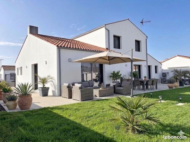 Maison 5 pièces 145 m²