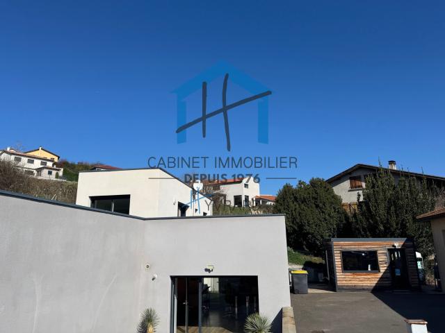 Maison 5 pièces 145 m²