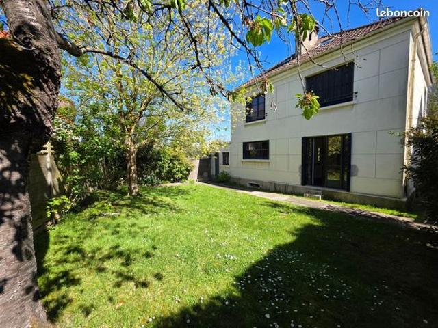 Maison 5 pièces 145 m²
