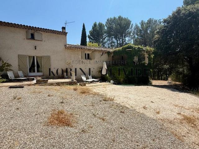 Maison 5 pièces 145 m²