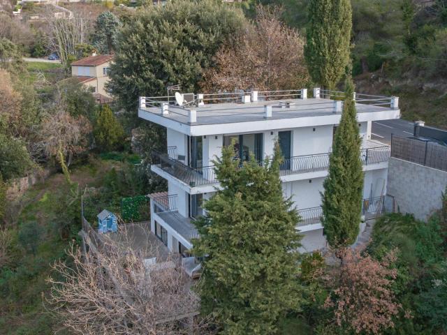 Maison 5 pièces 145 m²