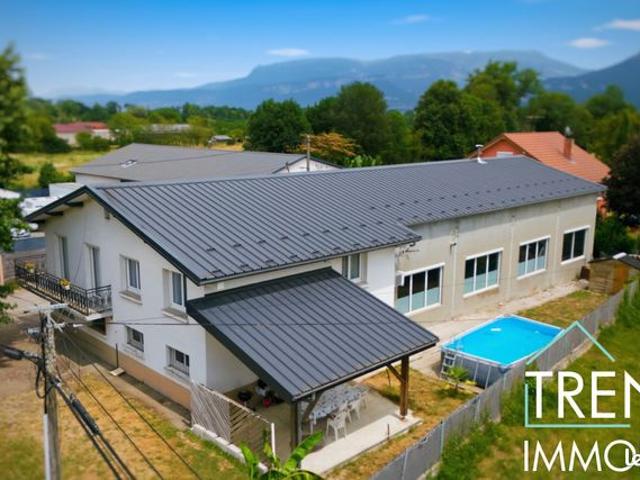 Maison 5 pièces 145 m²