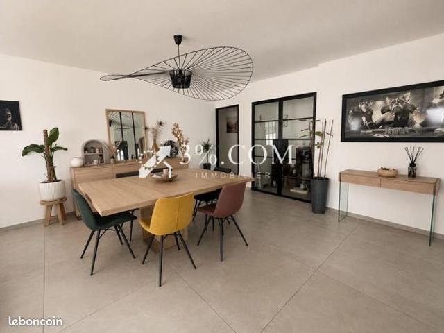 Maison 5 pièces 145 m²