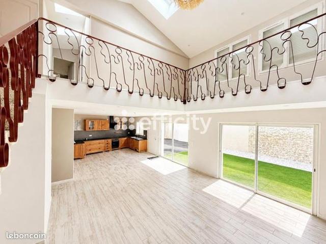 Maison 5 pièces 145 m²
