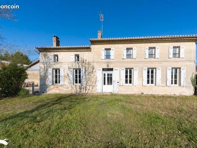 Maison 5 pièces 145 m²