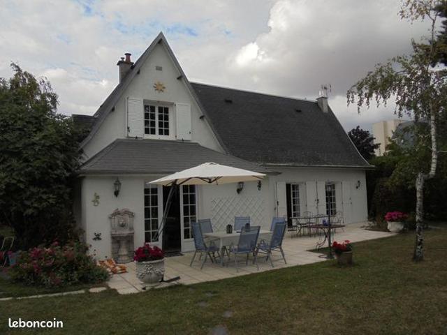 Maison 5 pièces 145 m²