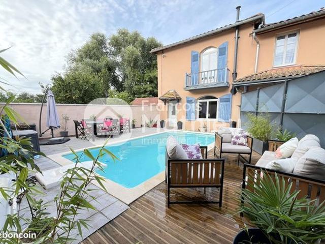 Maison 5 pièces 146 m²
