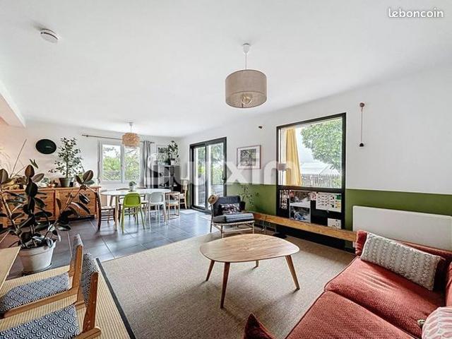 Maison 5 pièces 146 m²
