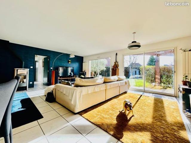Maison 5 pièces 146 m²