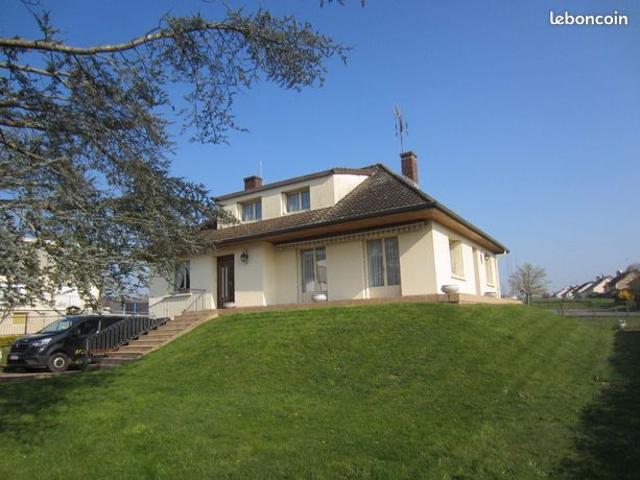 Maison 5 pièces 146 m²