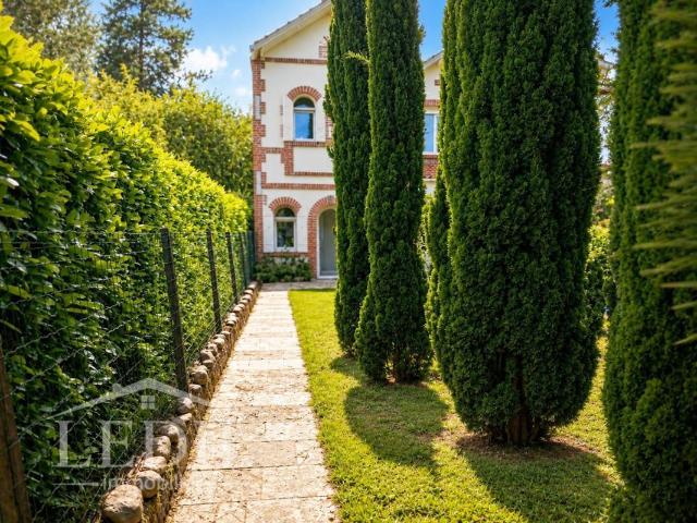 Maison 5 pièces 146 m²