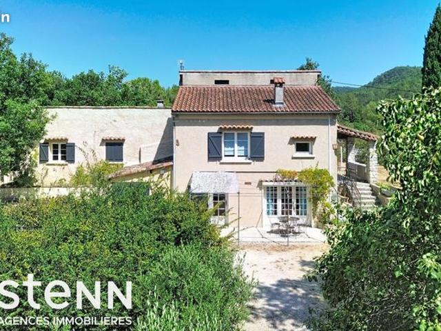 Maison 5 pièces 146 m²