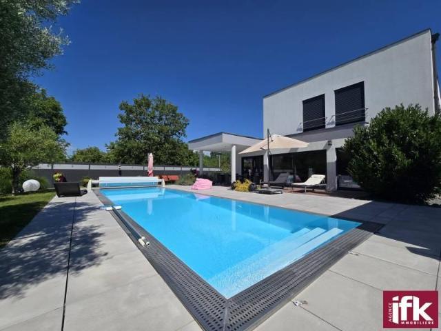 Maison 5 pièces 146 m²