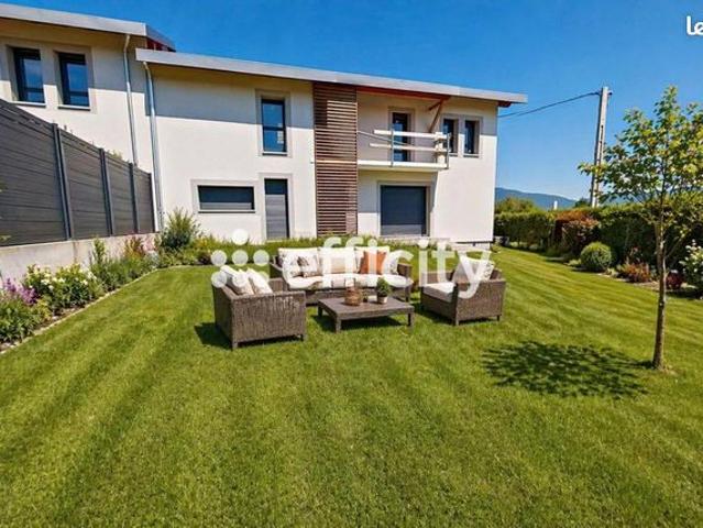 Maison 5 pièces 146 m²