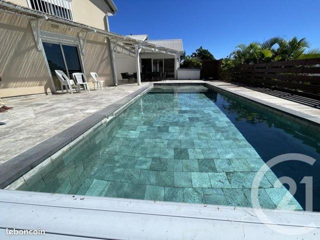 Maison 5 pièces 146 m²