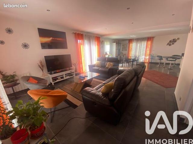 Maison 5 pièces 146 m²