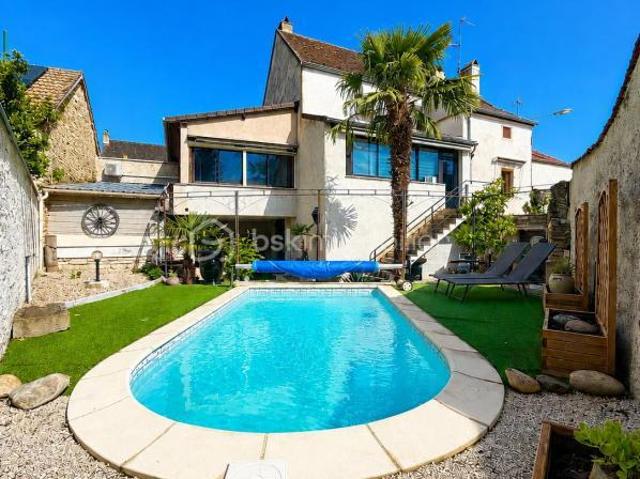 Maison 5 pièces 146 m²