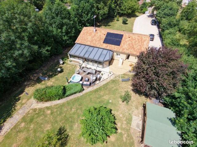 Maison 5 pièces 146 m²